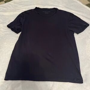 Everlane uniform navy crewneck T-shirt